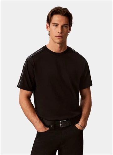 Calvin Klein 20s Classic Logo Tape T-Shirt